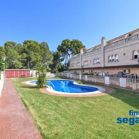 Casa El Vendrell, 3 Dormitorios, 6 Personas - Es-320-9 Hotel El Vendrell