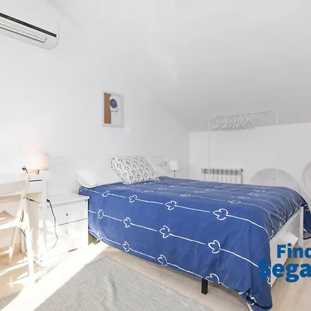 Casa El Vendrell, 3 Dormitorios, 6 Personas - Es-320-9 Hotel